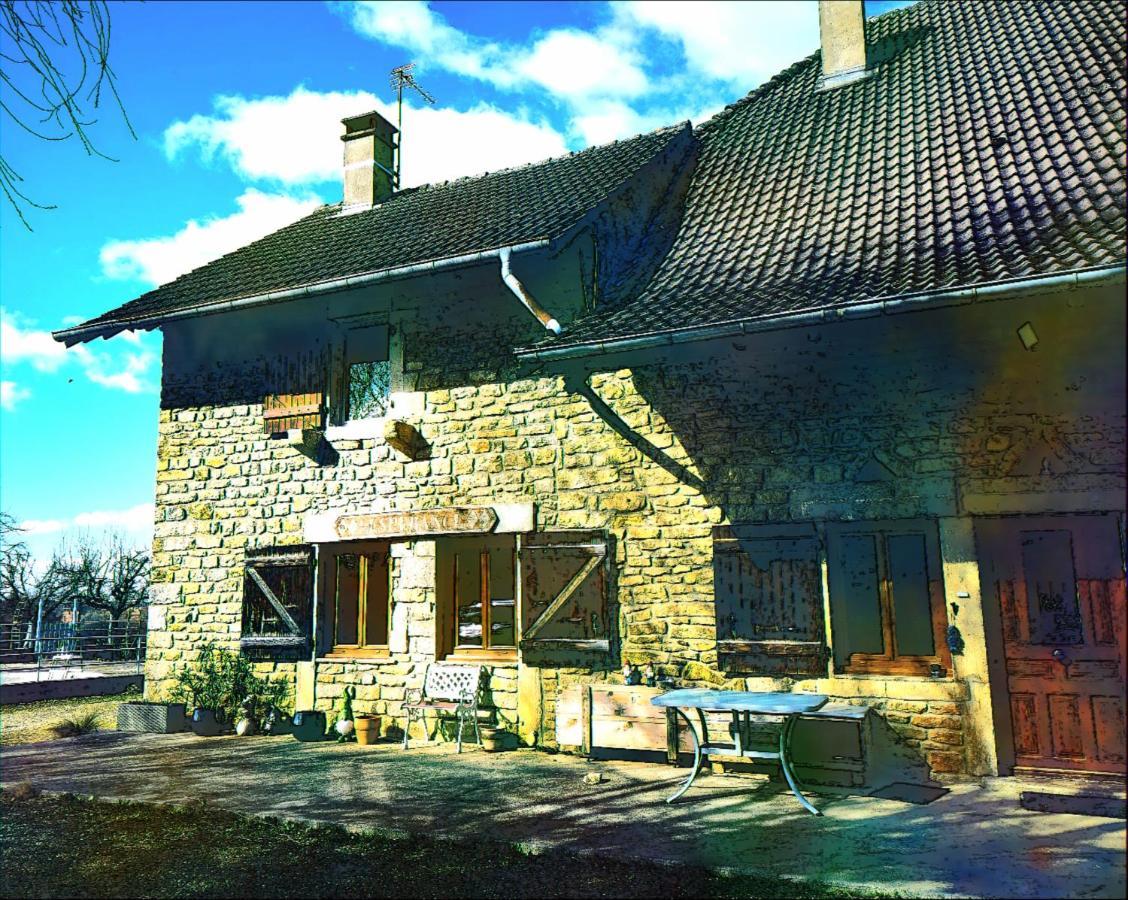 Domaine De L'Esperance, Chambre Rose Bed & Breakfast Bersaillin Екстериор снимка