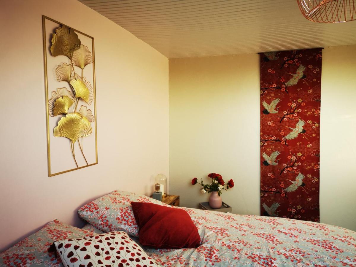 Domaine De L'Esperance, Chambre Rose Bed & Breakfast Bersaillin Екстериор снимка
